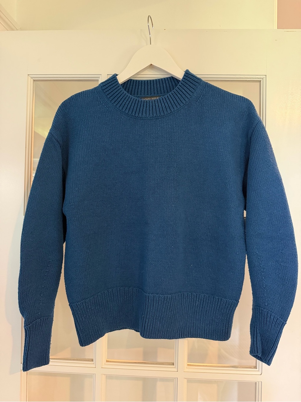 Banana Republic Classic Crewneck Women's Sweater in Deep Blue/ teal